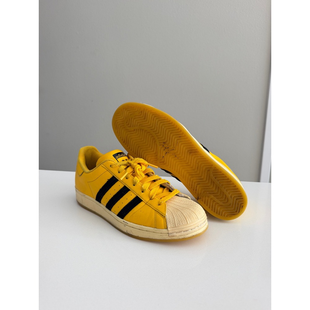 Adidas Superstar Sneakers Mens 10 Yellow Black Shell Toe GY2070 Smiley Face
